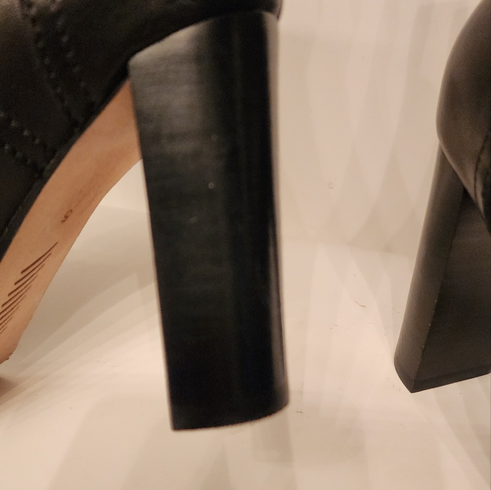 PAIGE Callie Corset Bootie in Black leather /gold hardware size 5 - NWOT - Picture 14 of 15